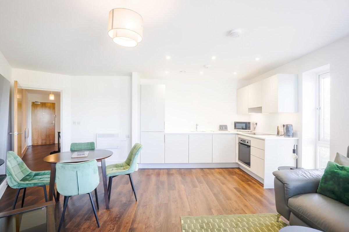Spacious, modern apartment near Bicester Village1